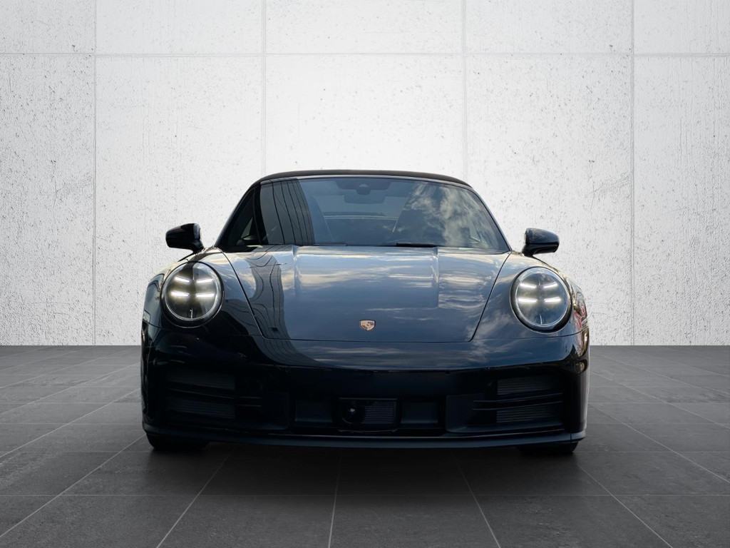 Porsche 992