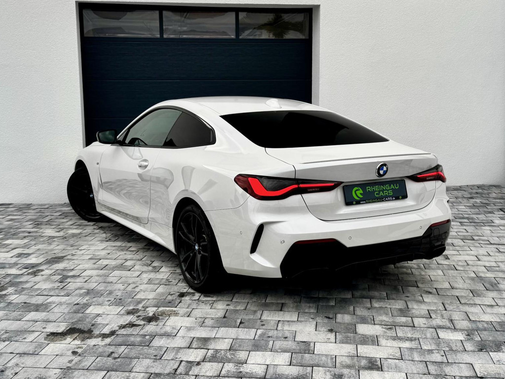 BMW M440