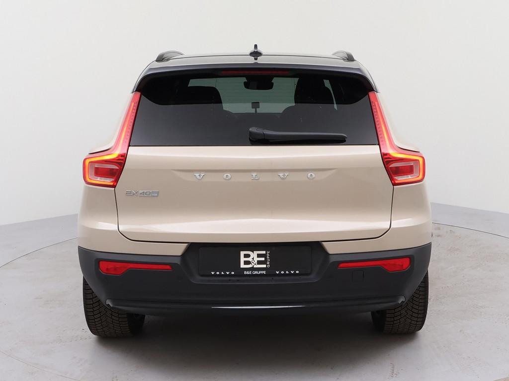 Volvo EX40