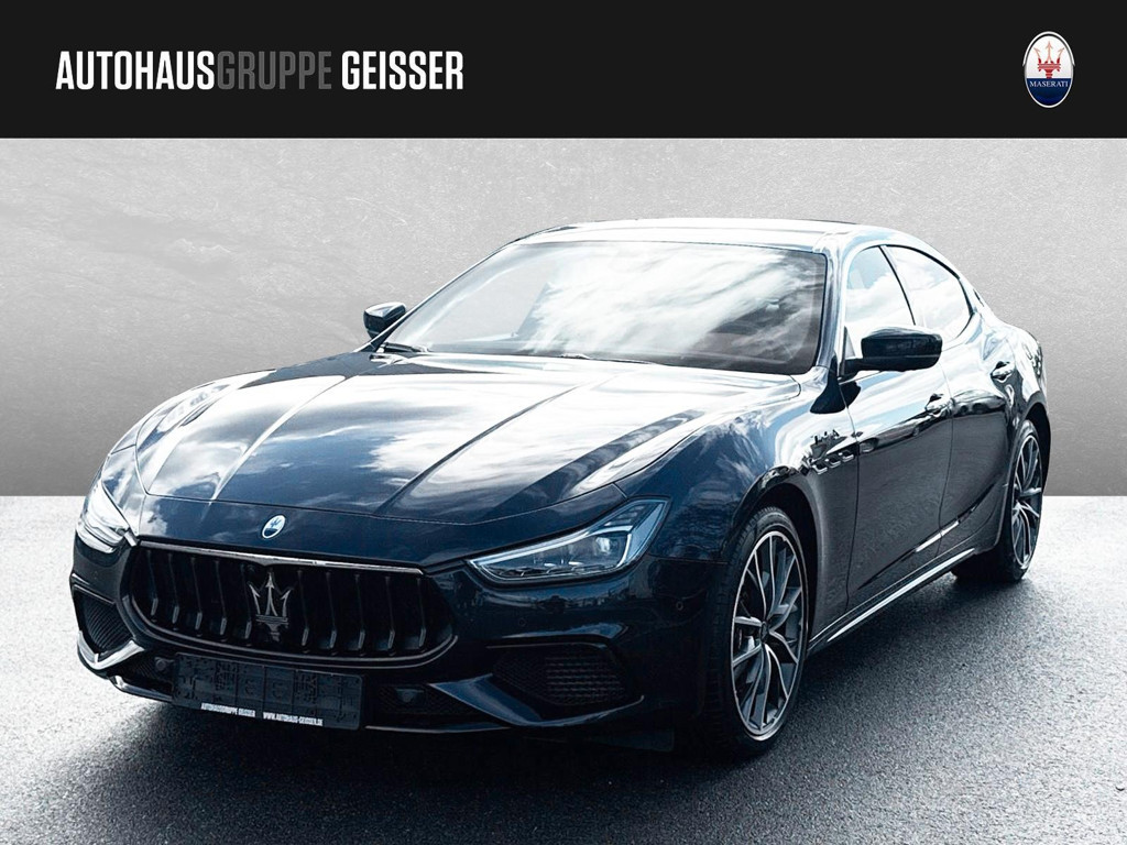 Maserati Ghibli 2022 Benzine