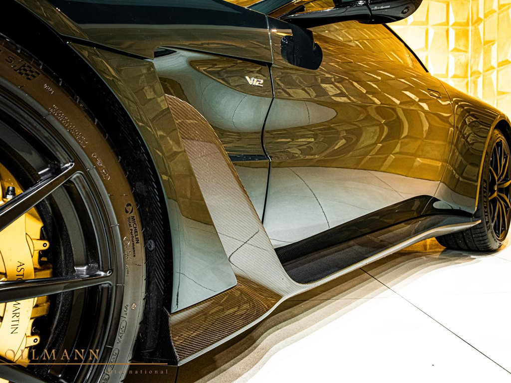 Aston Martin Vantage