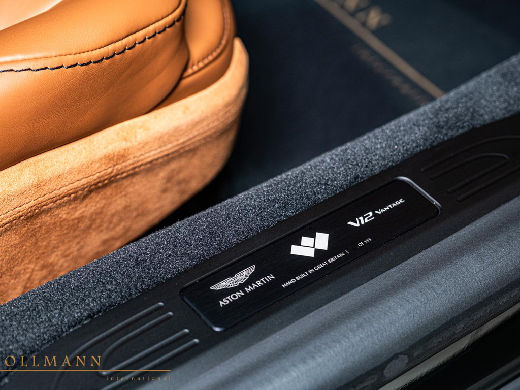 Aston Martin Vantage