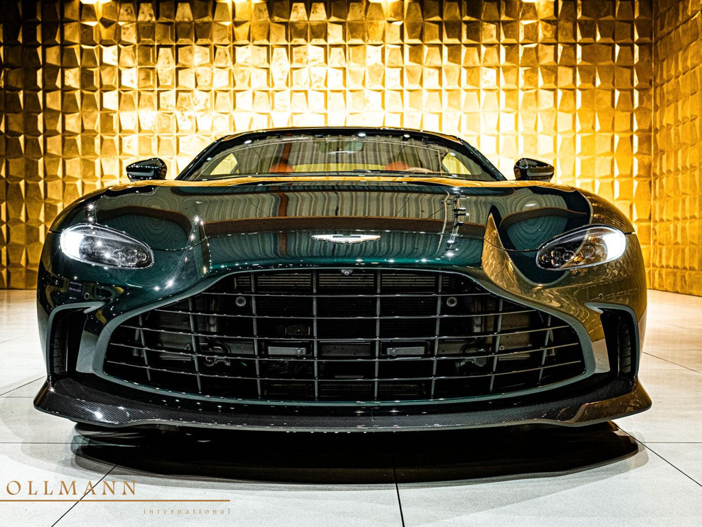 Aston Martin Vantage