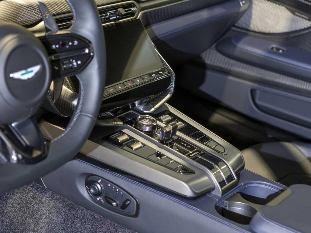 Aston Martin Vanquish