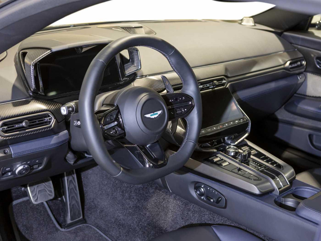 Aston Martin Vanquish