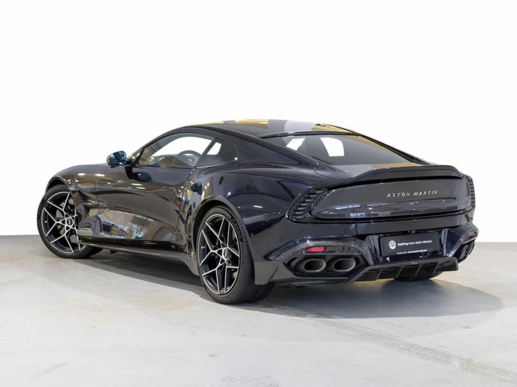 Aston Martin Vanquish