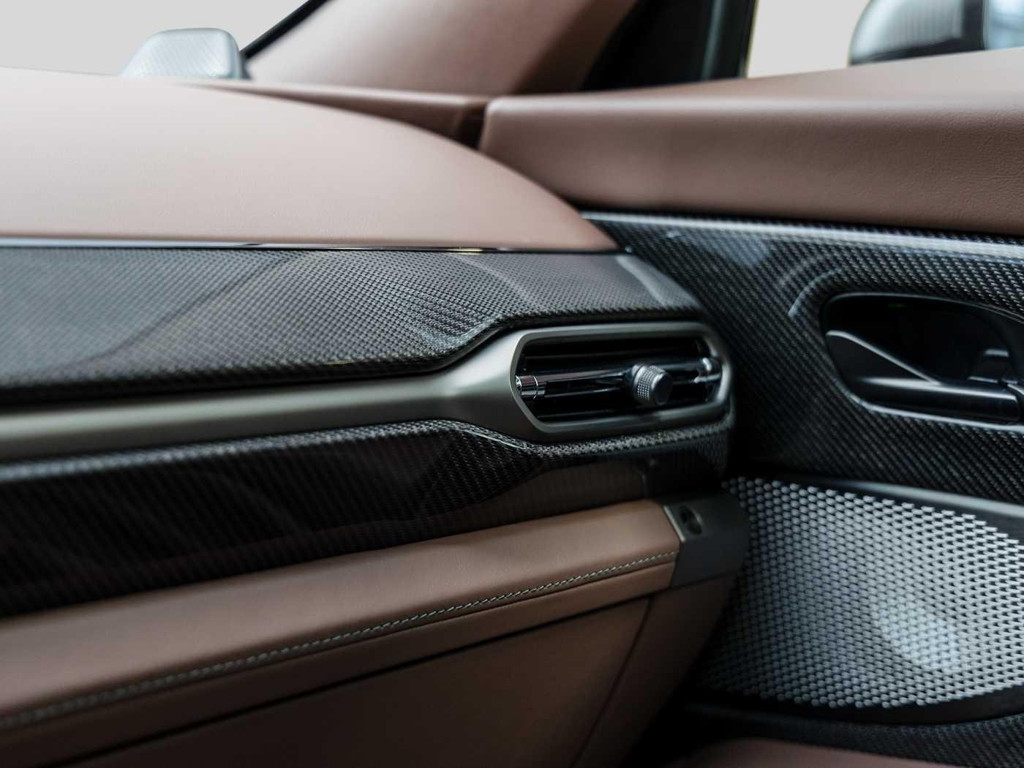 Aston Martin Vanquish