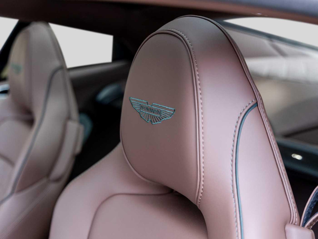 Aston Martin Vanquish