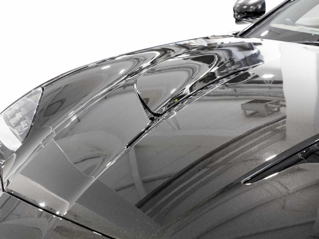 Aston Martin Vanquish