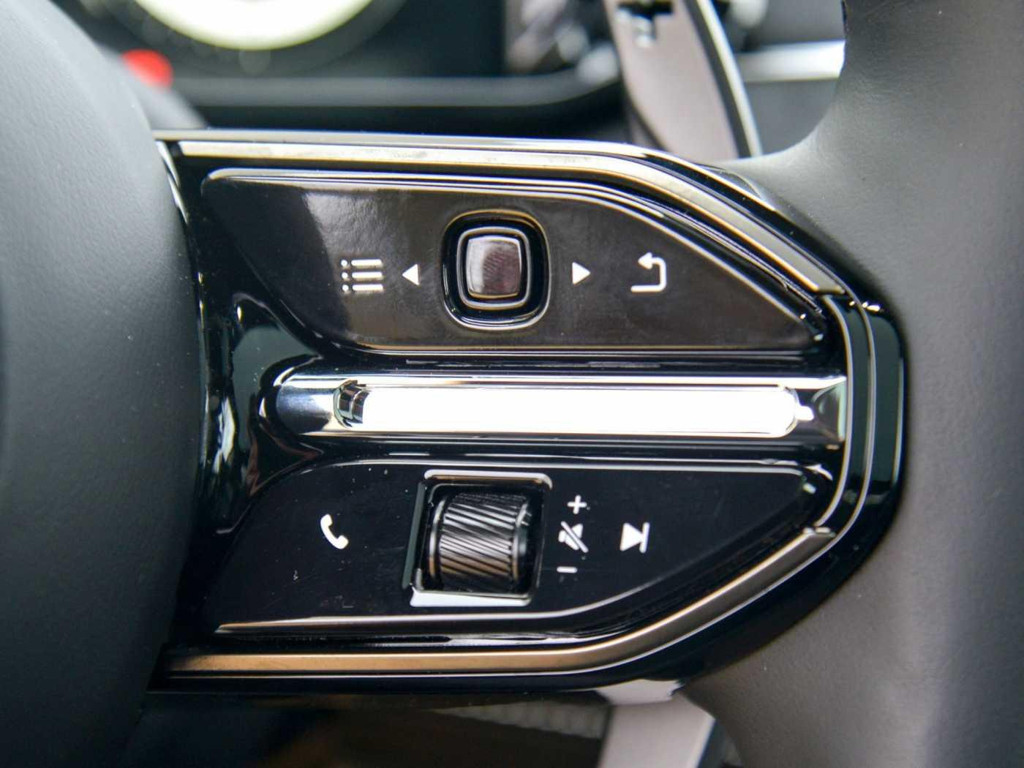 Aston Martin Vanquish