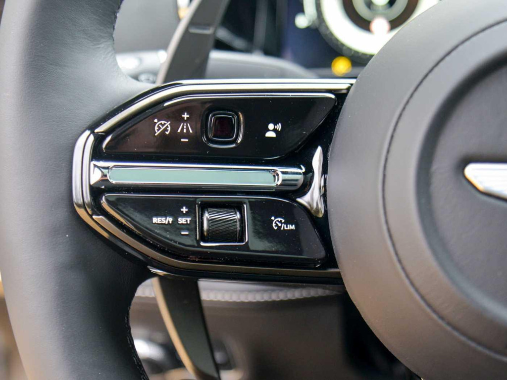 Aston Martin Vanquish