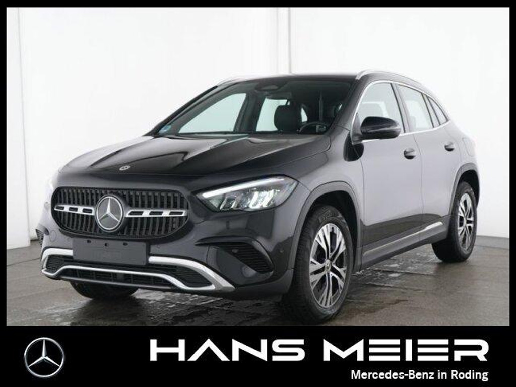 Mercedes-Benz GLA-Klasse 2024 Benzine