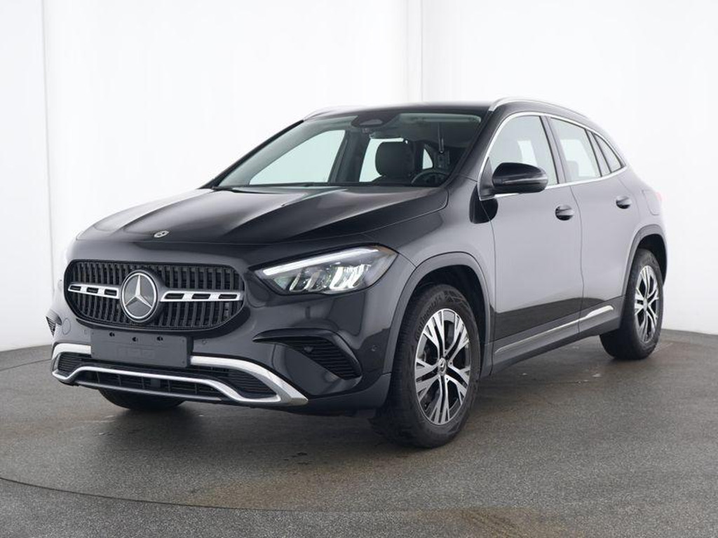 Mercedes-Benz GLA-Klasse 2025 Benzine