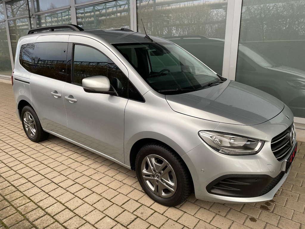 Mercedes-Benz T 180 2022 Benzine