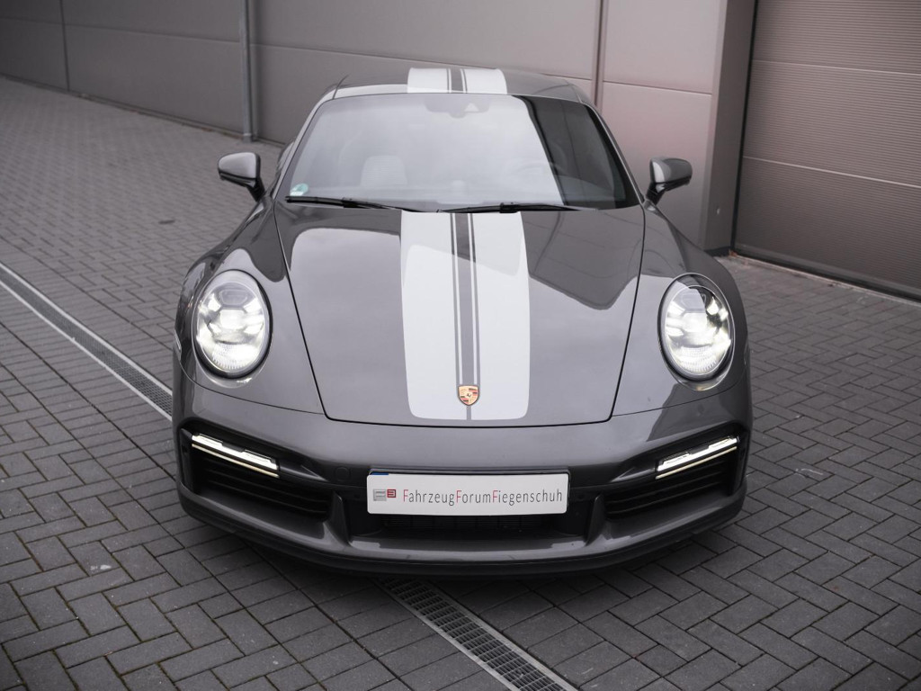Porsche 992