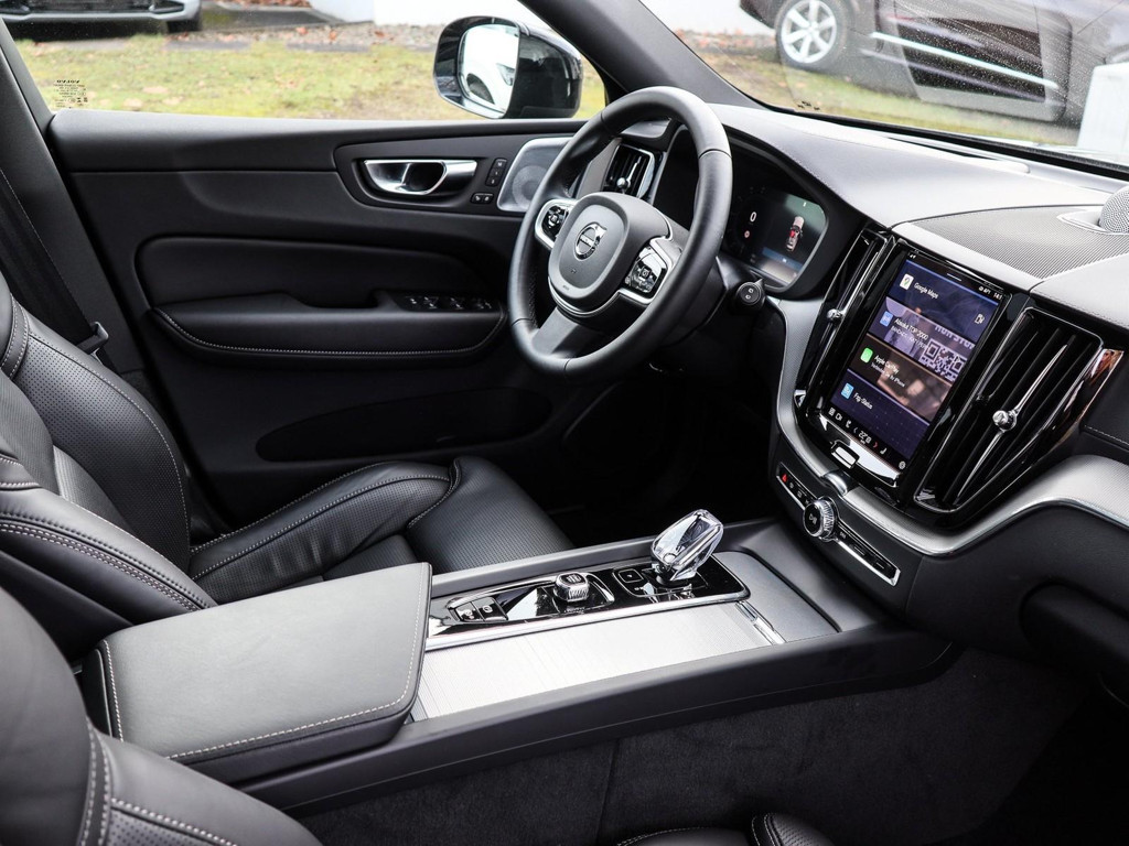 Volvo XC60 2025 Benzine