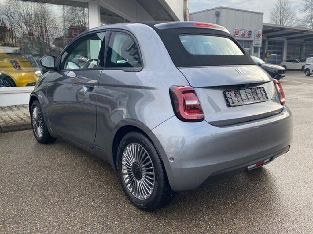 Fiat 500e