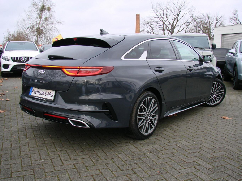 Kia ProCeed
