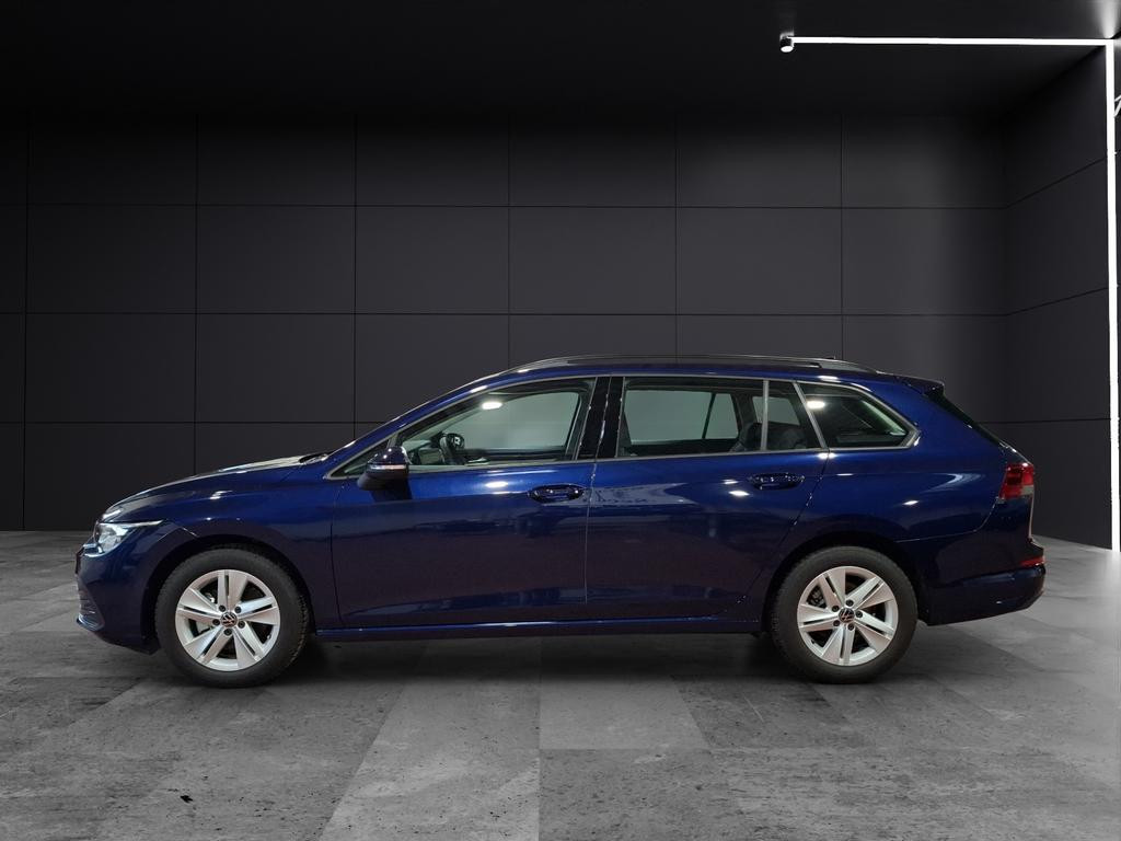 Volkswagen Golf 2023 Benzine