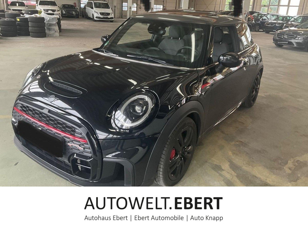 Mini John Cooper Works 2023 Benzine