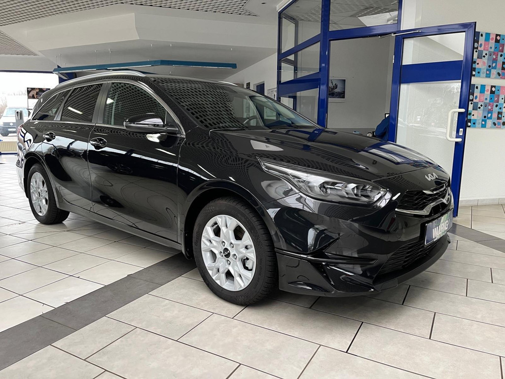 Kia Ceed 2025 Benzine