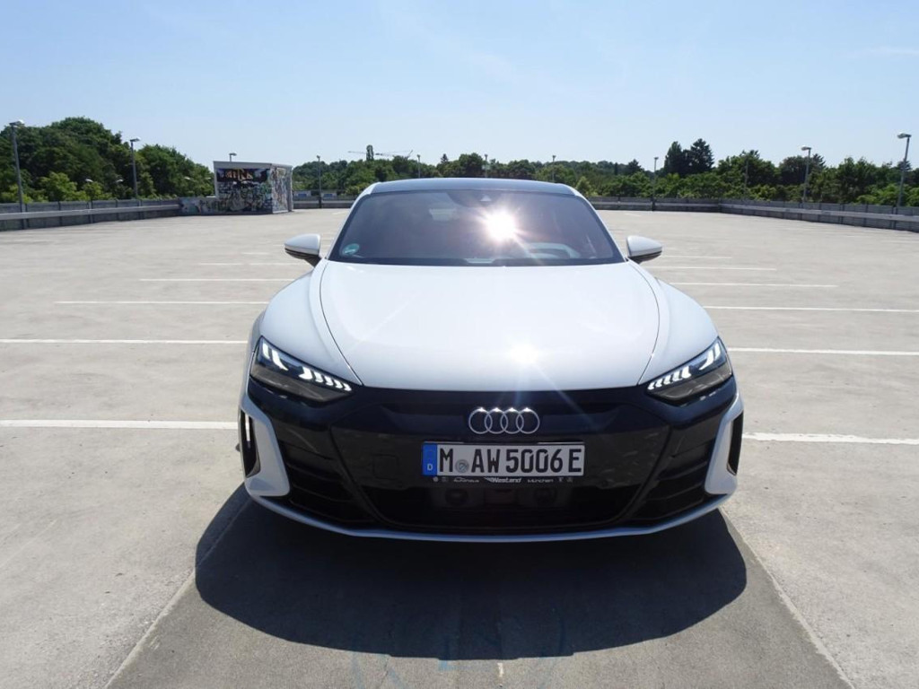 Audi e-tron GT
