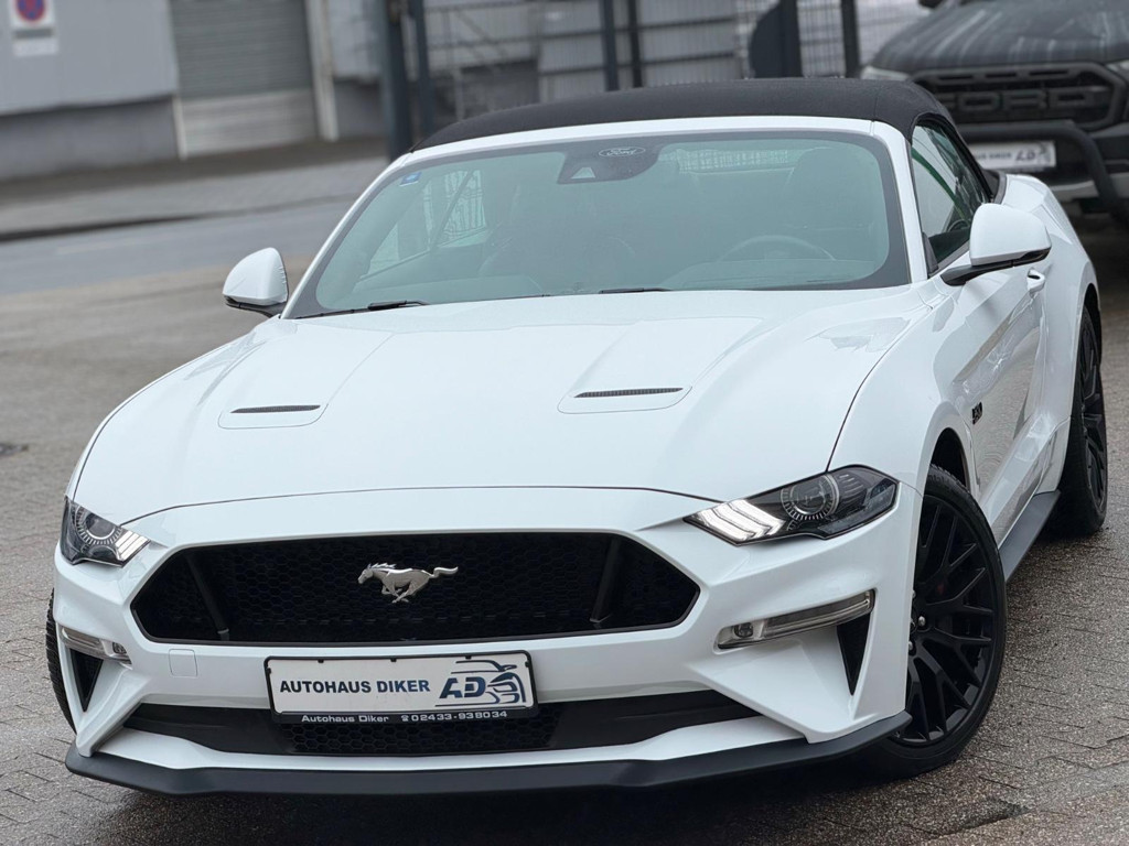 Ford Mustang 2023 Benzine