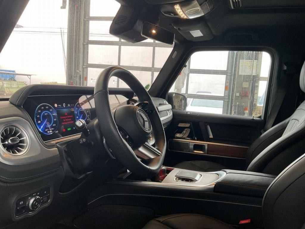 Mercedes-Benz G-Klasse