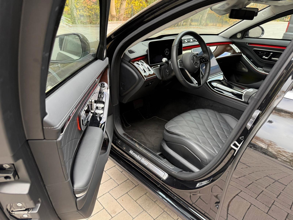 Mercedes-Benz S-Klasse