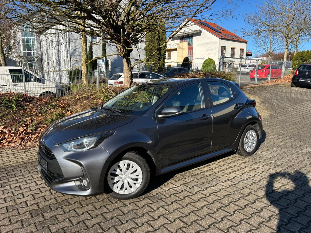 Mazda 2