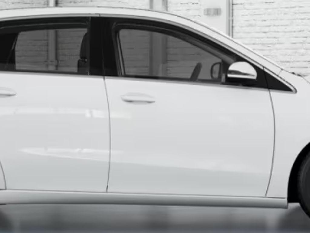 Mercedes-Benz B-Klasse 2024 Benzine