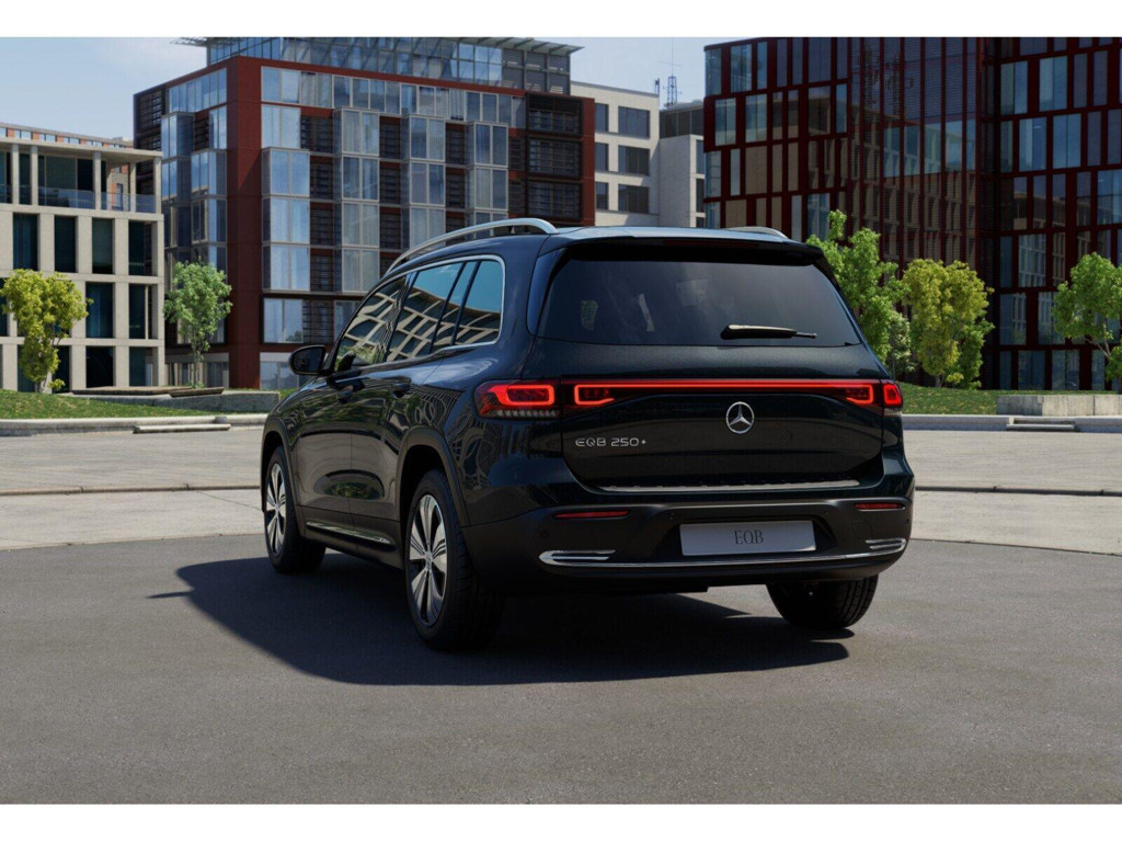 Mercedes-Benz EQB