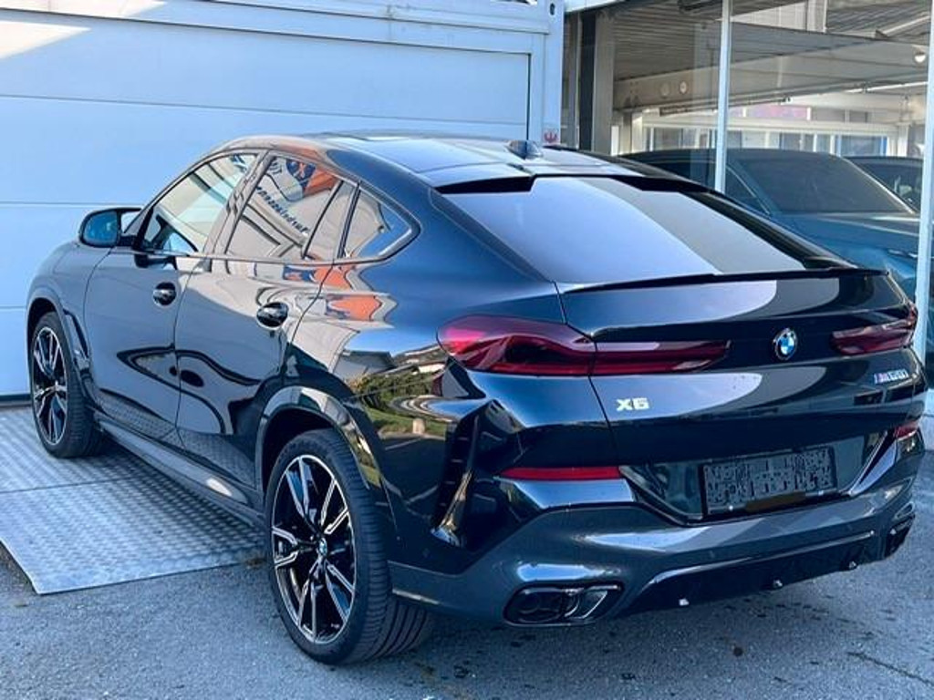BMW X6 2023 Benzine