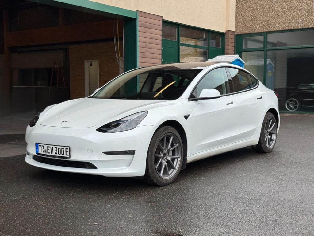 Tesla Model 3 2023 Elektrisch