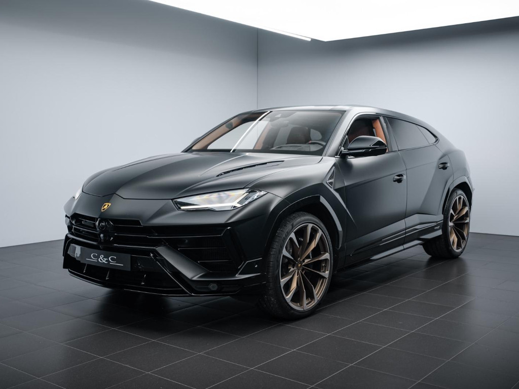 Lamborghini Urus 2023 Benzine