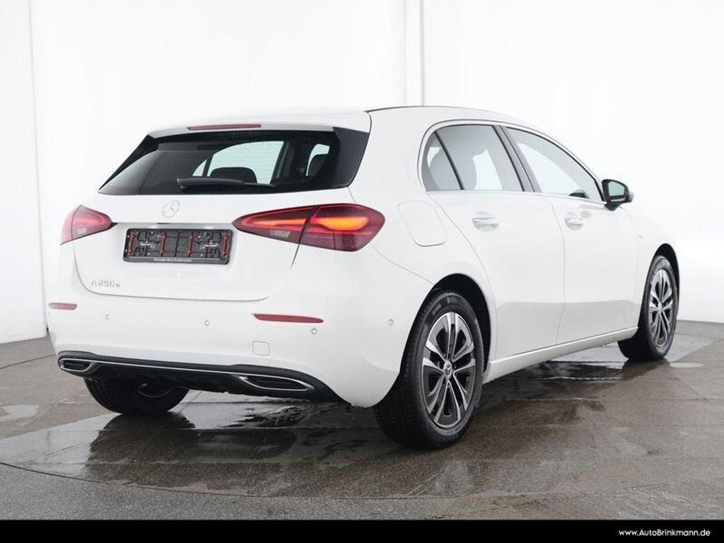 Mercedes-Benz A-Klasse 2025 Hybride Benzine