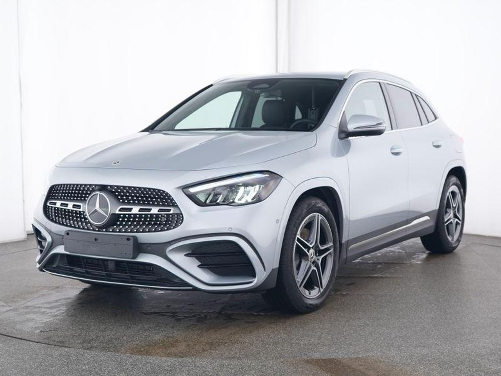 Mercedes-Benz GLA-Klasse 2025 Benzine