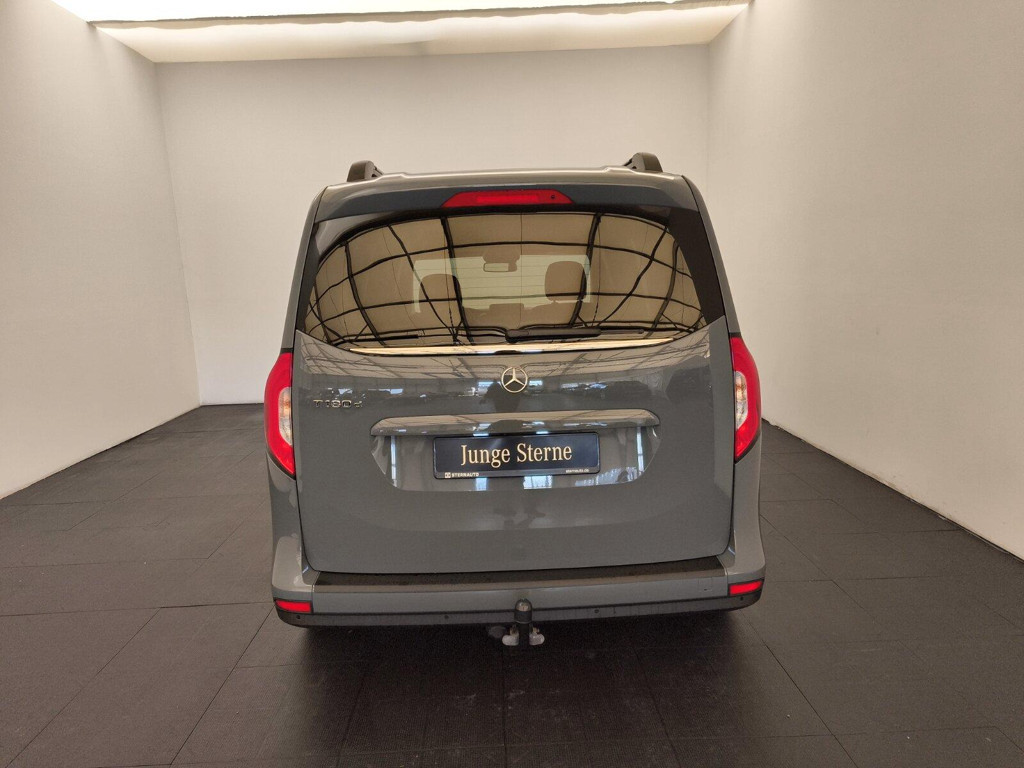 Mercedes-Benz T 180