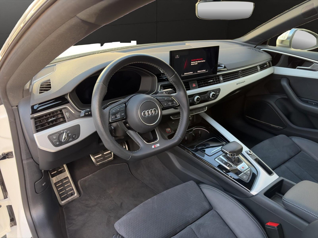 Audi S5