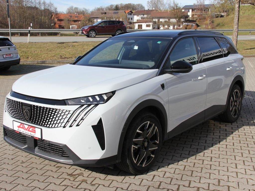 Peugeot 5008 2025 Benzine