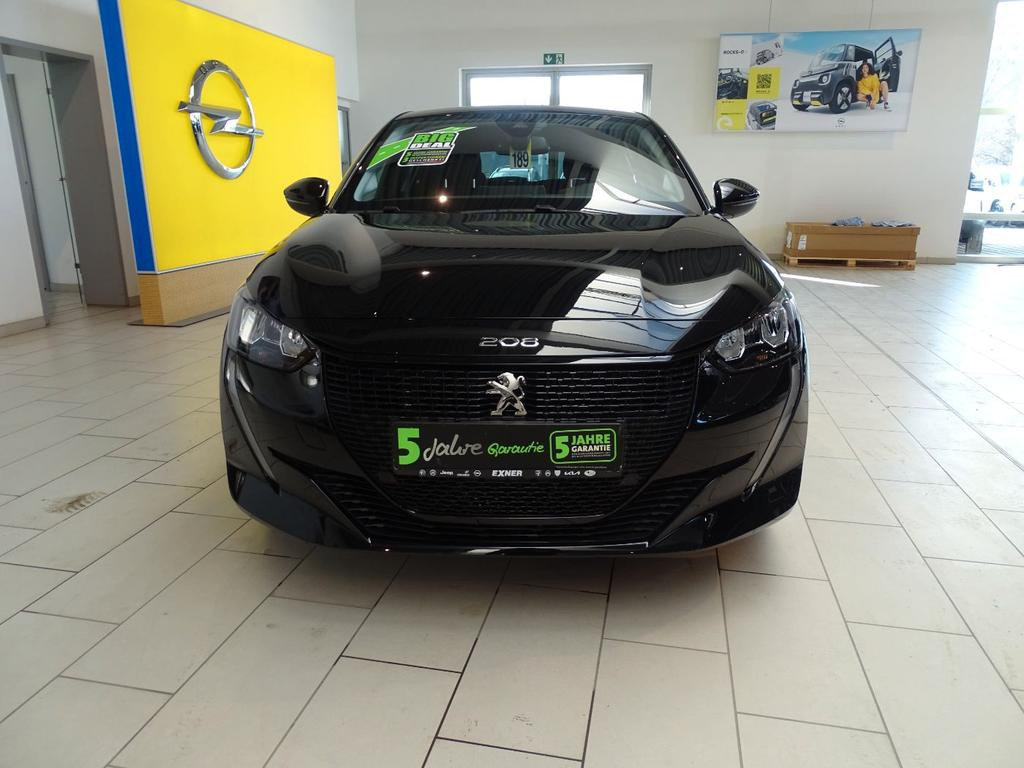 Peugeot e-208