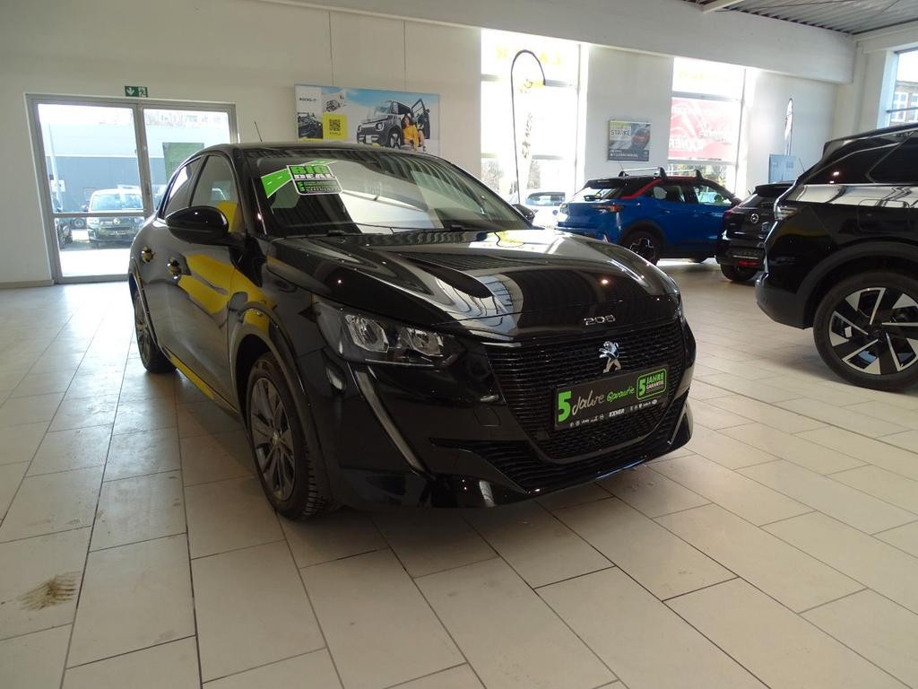 Peugeot e-208