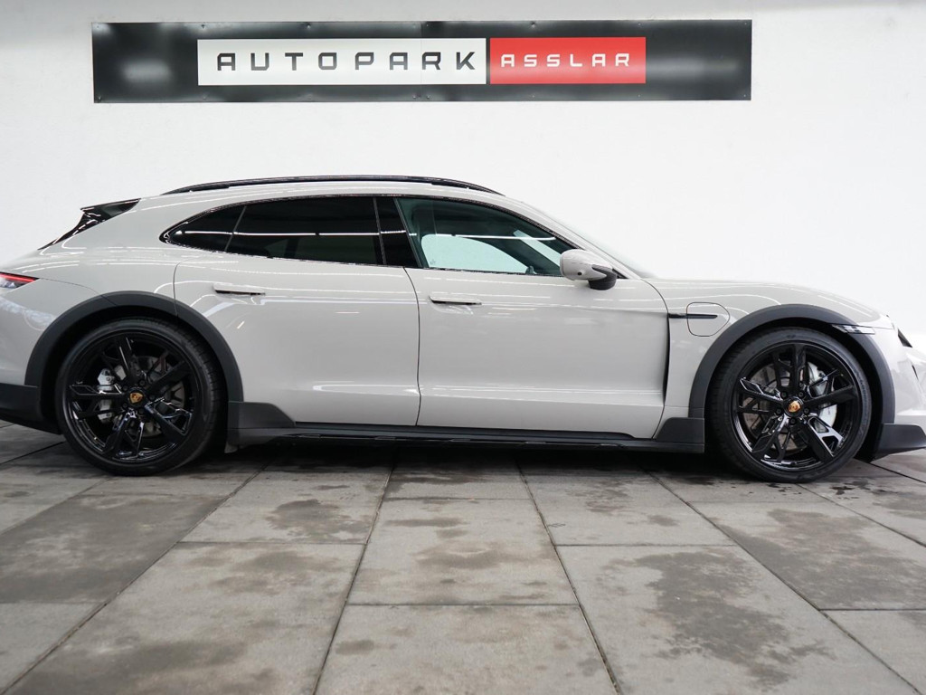 Porsche Taycan 2022 Elektrisch