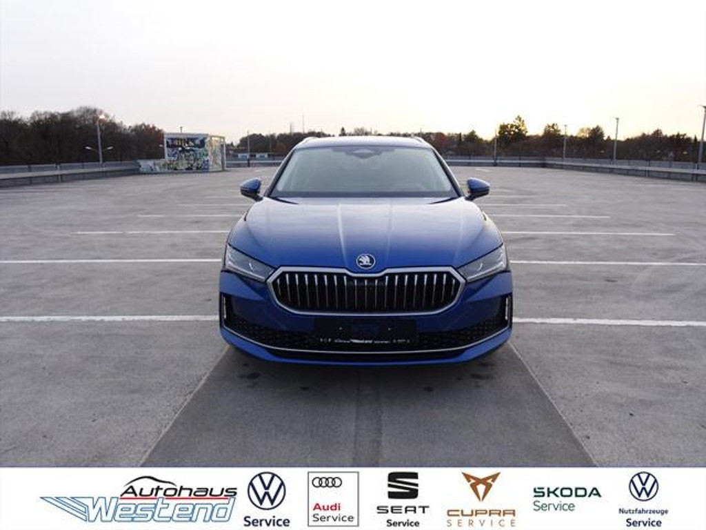 Skoda Superb 2025 Hybride Benzine
