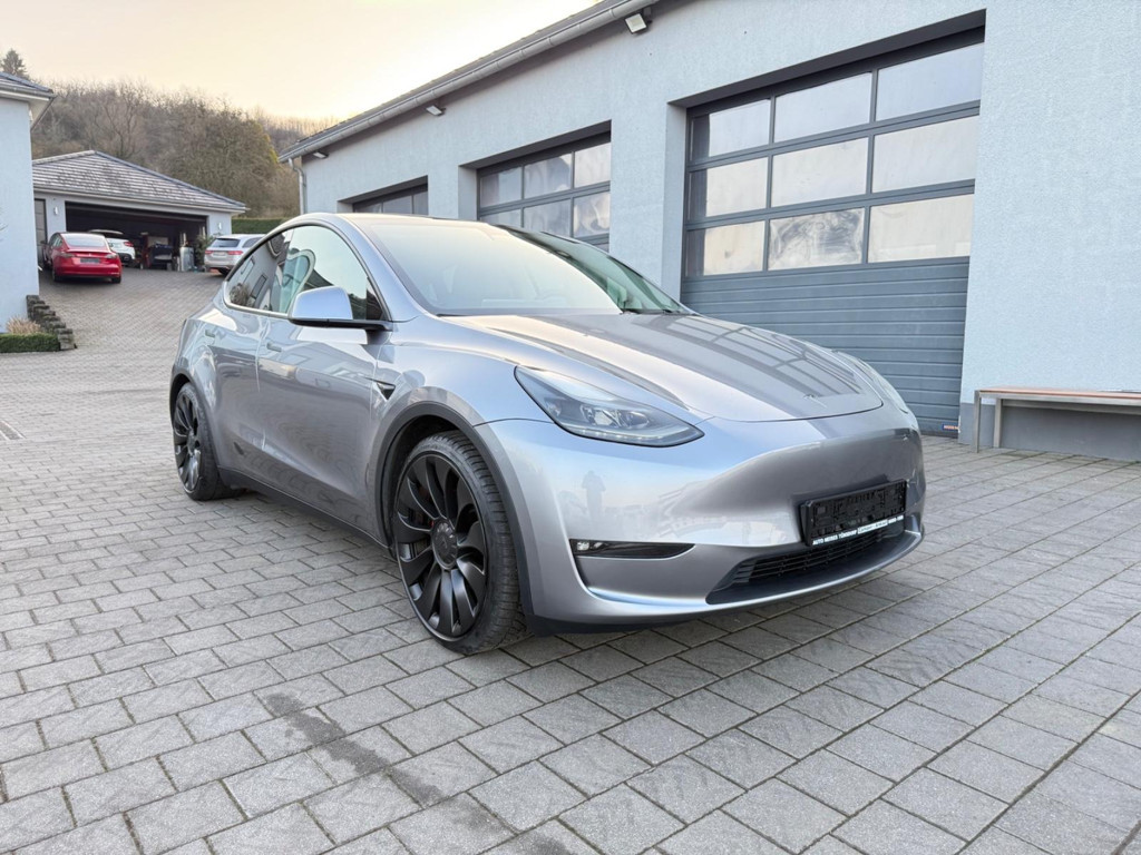 Tesla Model Y 2024 Elektrisch