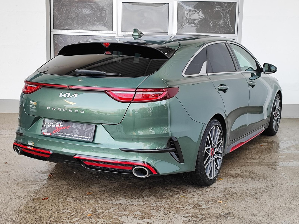 Kia ProCeed