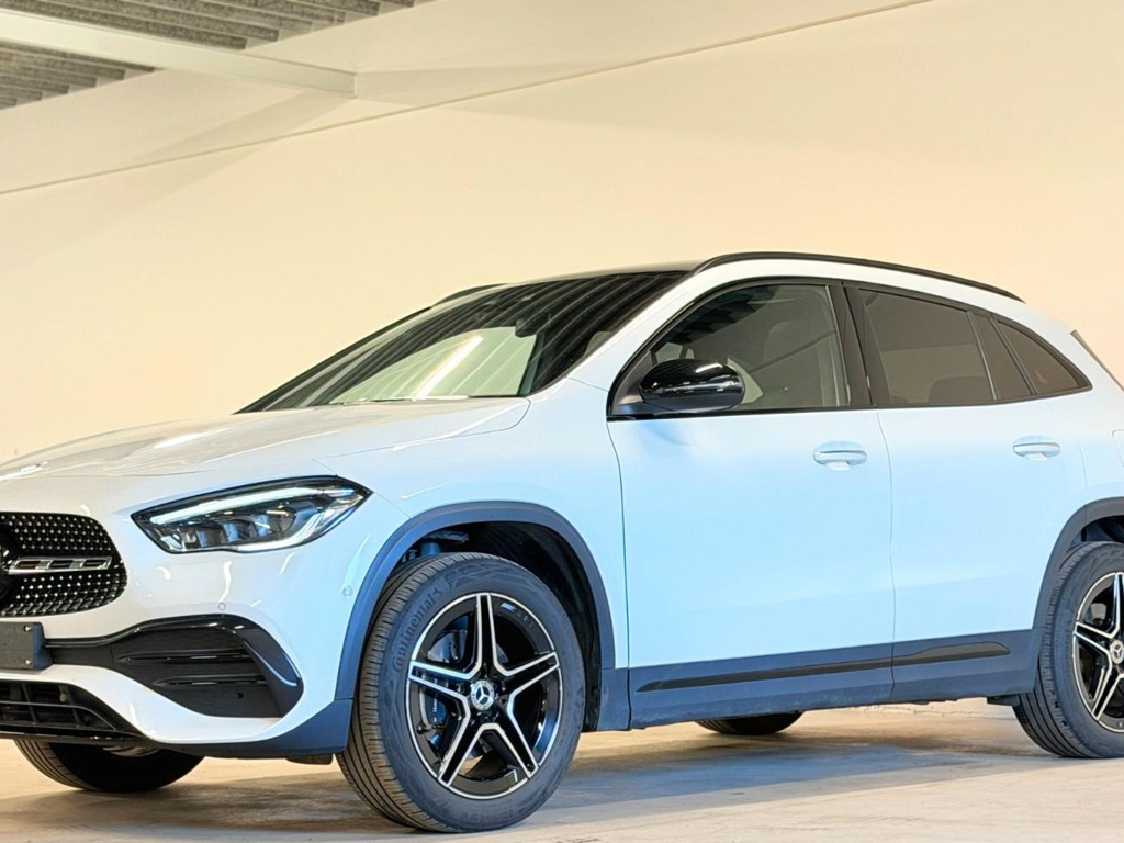 Mercedes-Benz GLA-Klasse 2022 Hybride Benzine