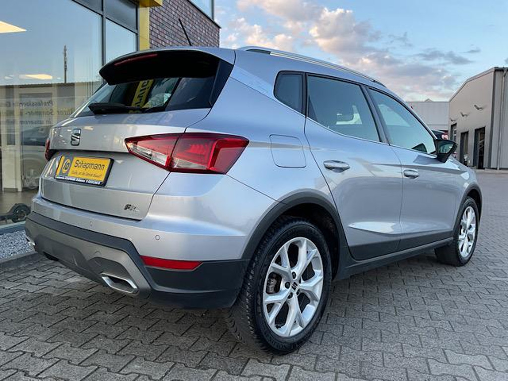 Seat Arona