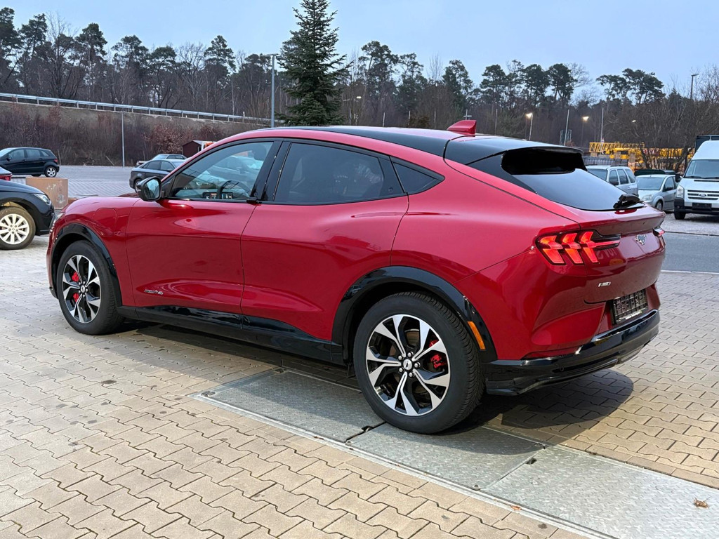 Ford Mustang Mach-E