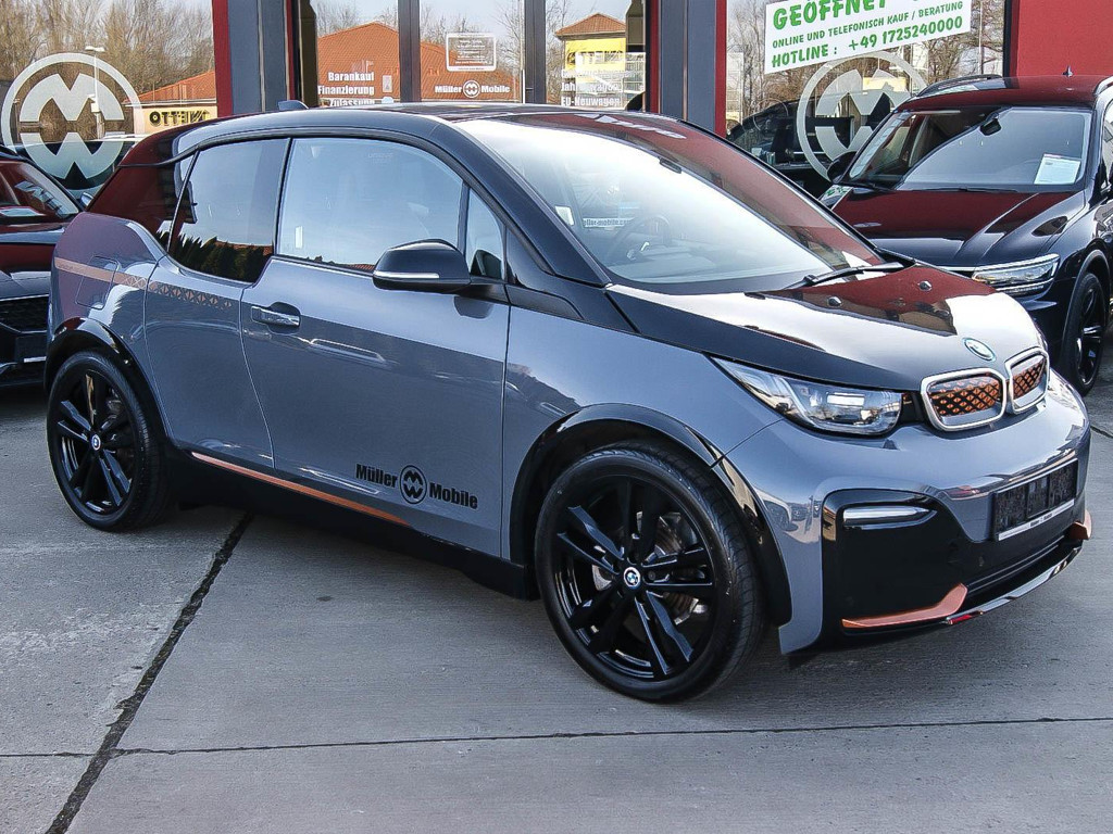 BMW i3